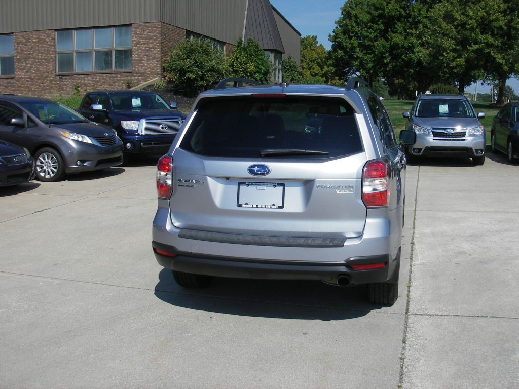 2014 Subaru Forester Image 6