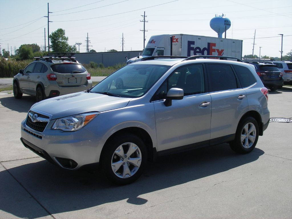 2014 Subaru Forester Image 11
