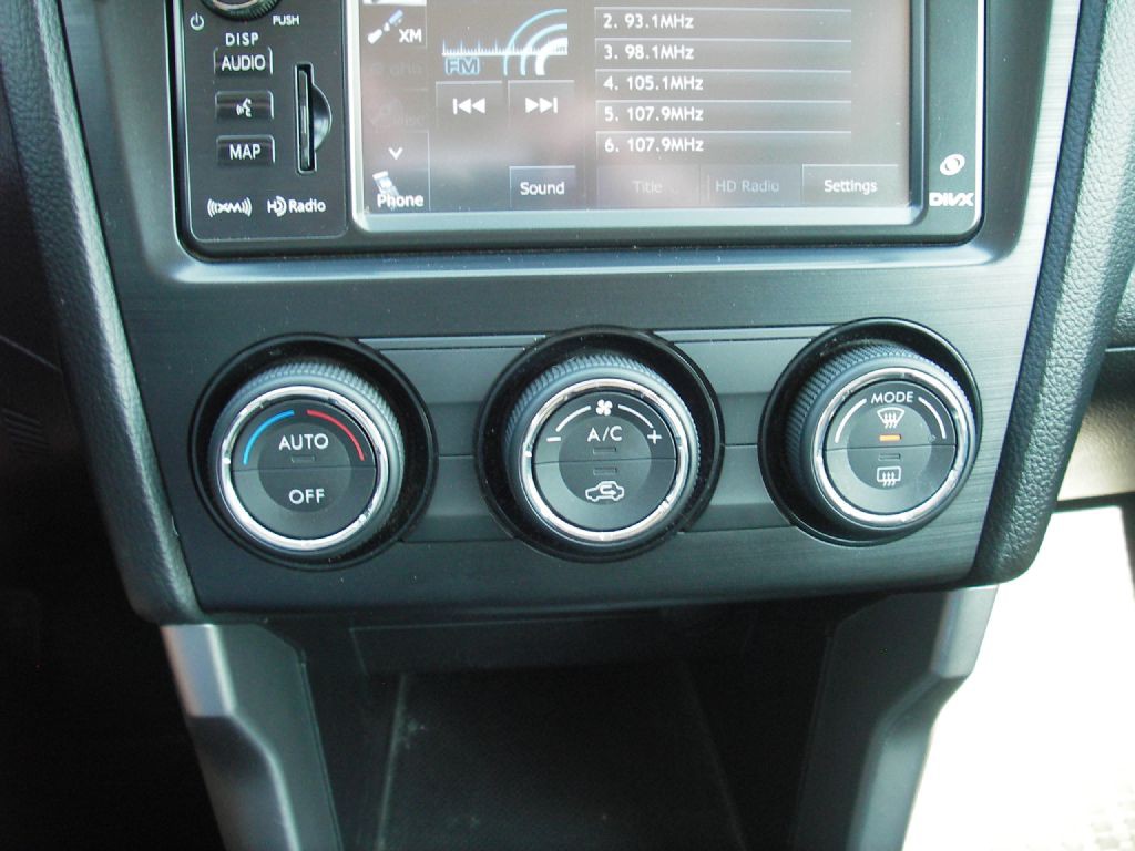 2014 Subaru Forester Image 22
