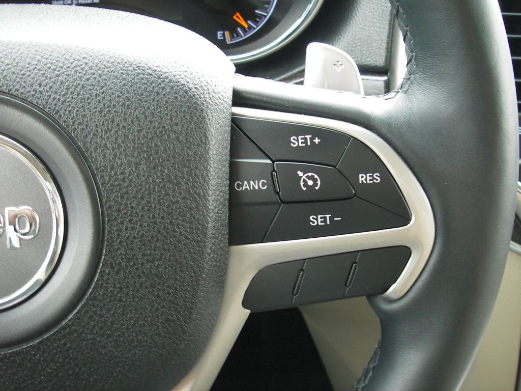 2014 Jeep Grand Cherokee Image 18