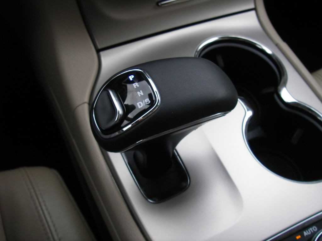 2014 Jeep Grand Cherokee Image 22