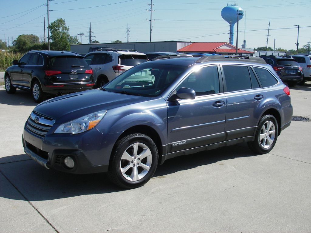 2014 Subaru Outback Image 11