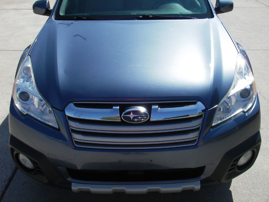 2014 Subaru Outback Image 13
