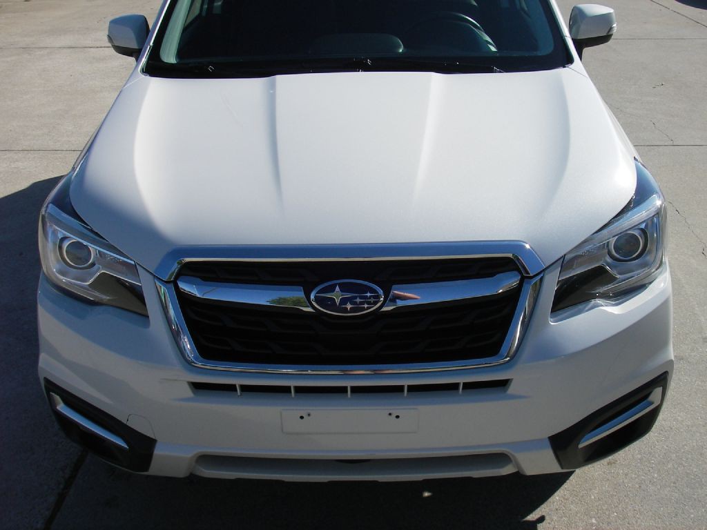 2017 Subaru Forester Image 13