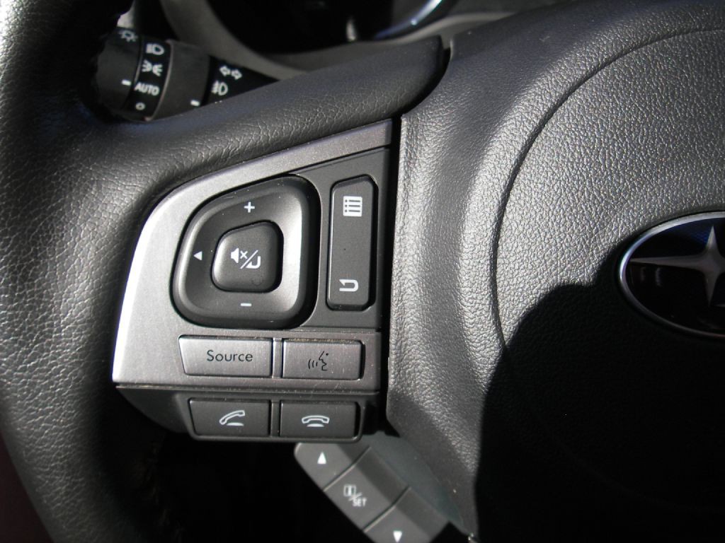 2017 Subaru Forester Image 18