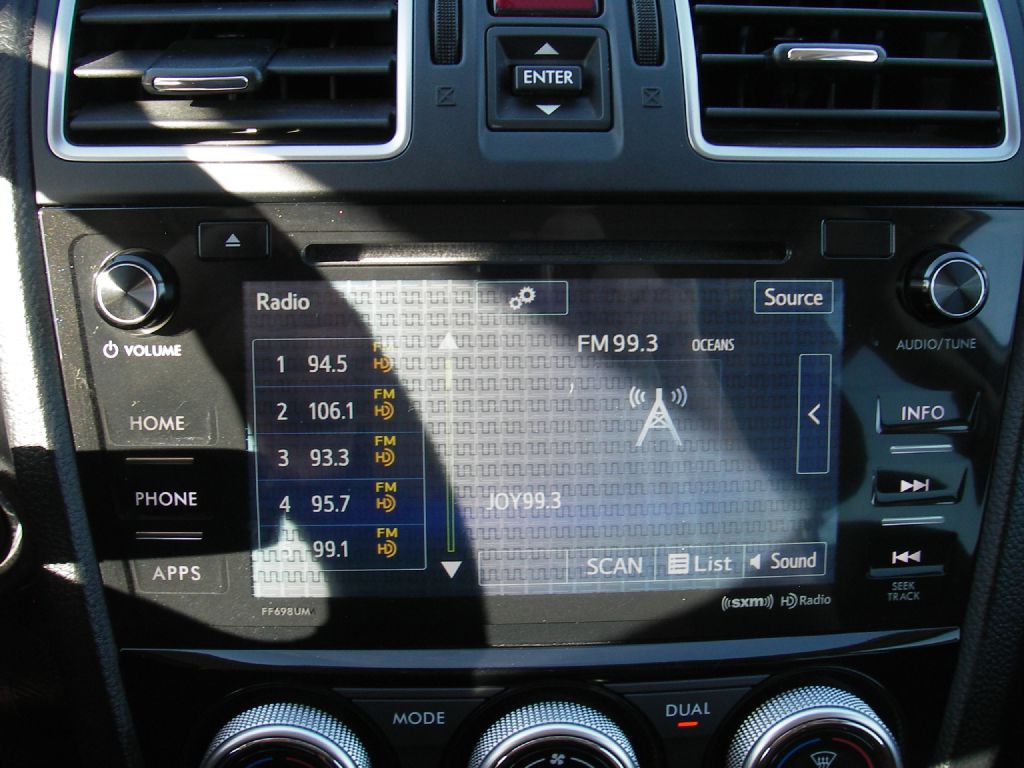 2017 Subaru Forester Image 21