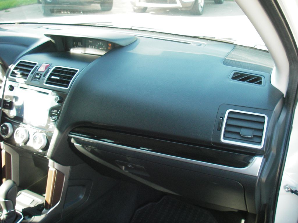 2017 Subaru Forester Image 34