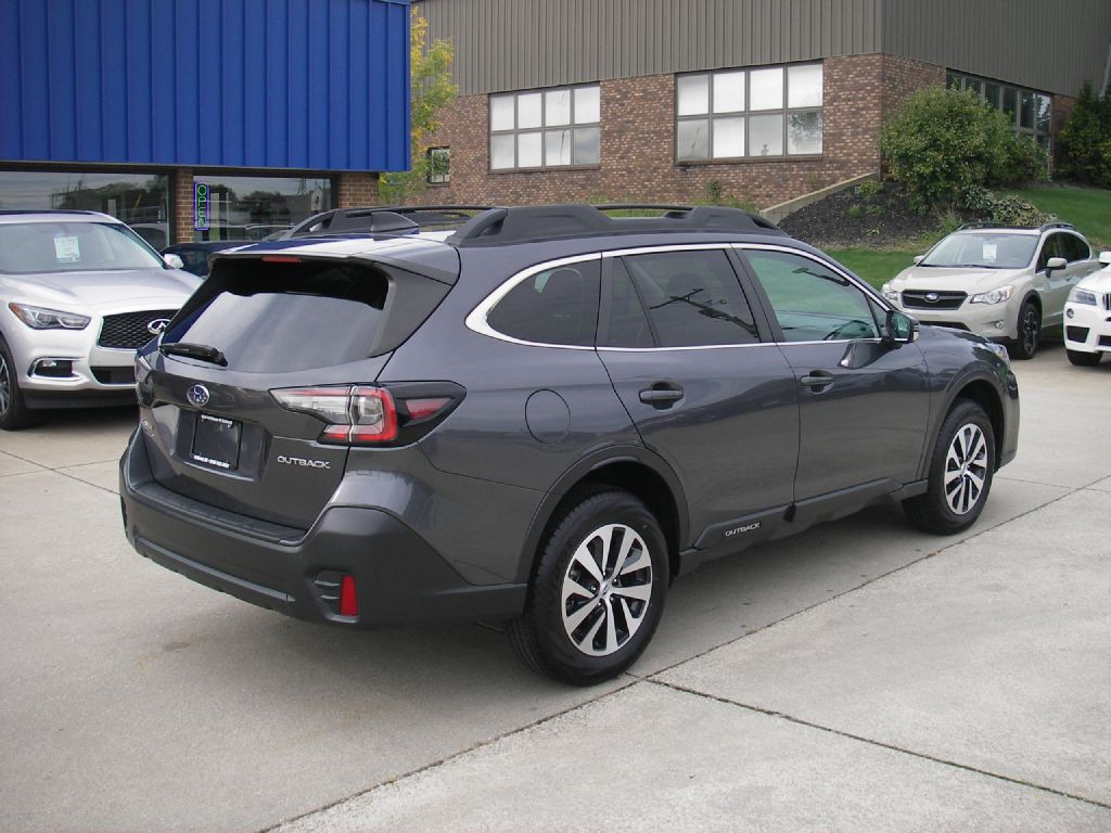 2020 Subaru Outback Image 5