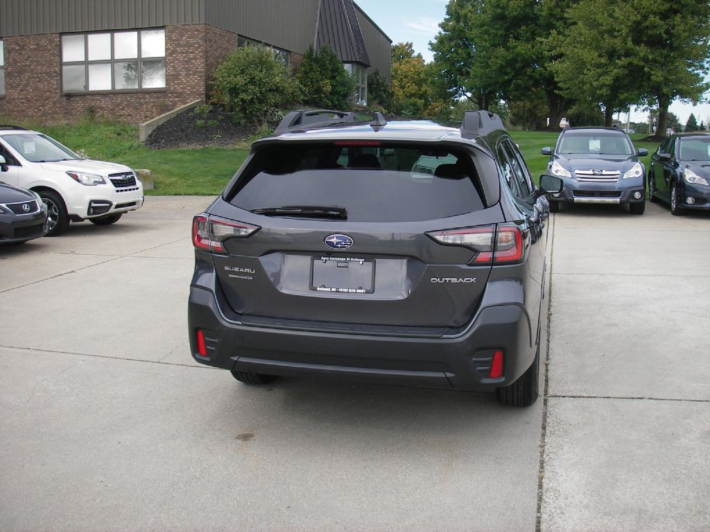 2020 Subaru Outback Image 6