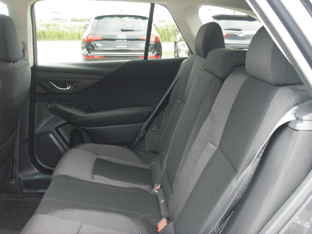 2020 Subaru Outback Image 26