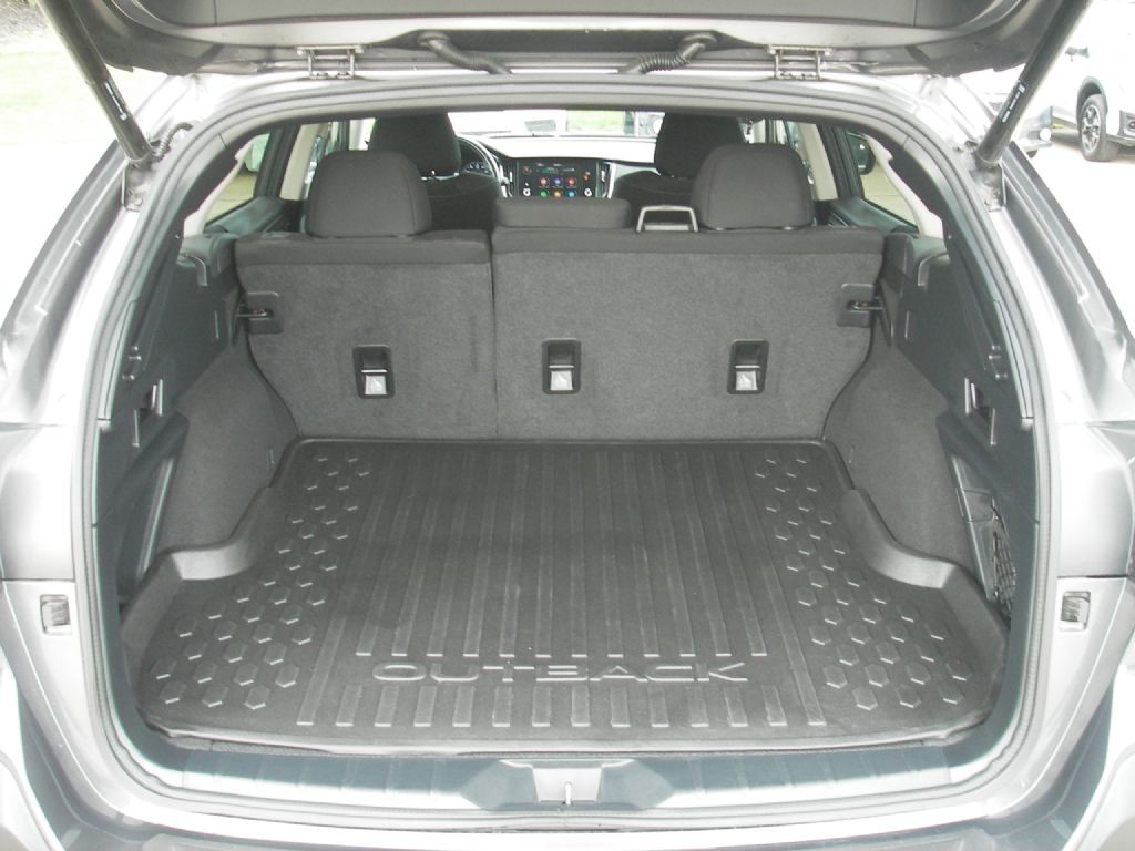 2020 Subaru Outback Image 27
