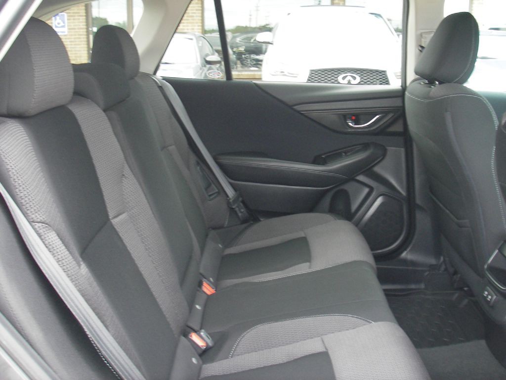 2020 Subaru Outback Image 30