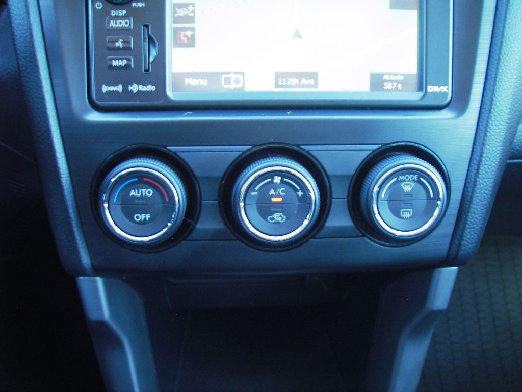 2015 Subaru Forester Image 24