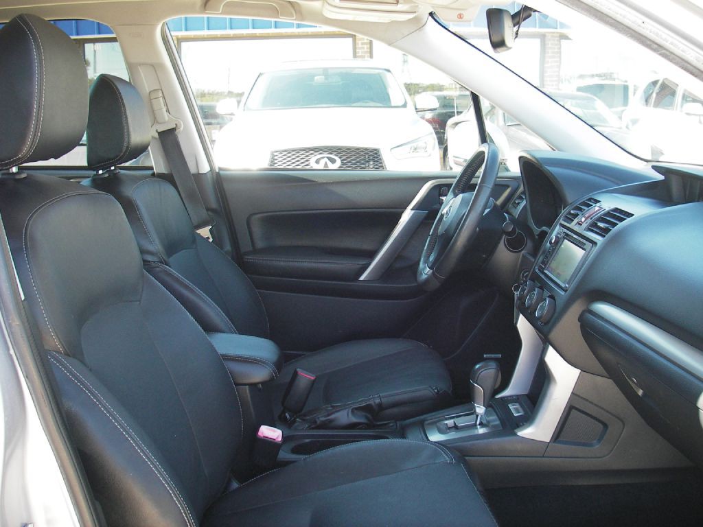 2015 Subaru Forester Image 34