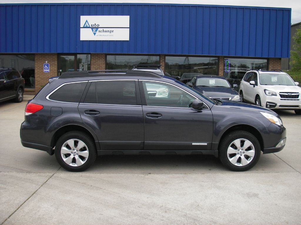 2012 Subaru Outback Image 4