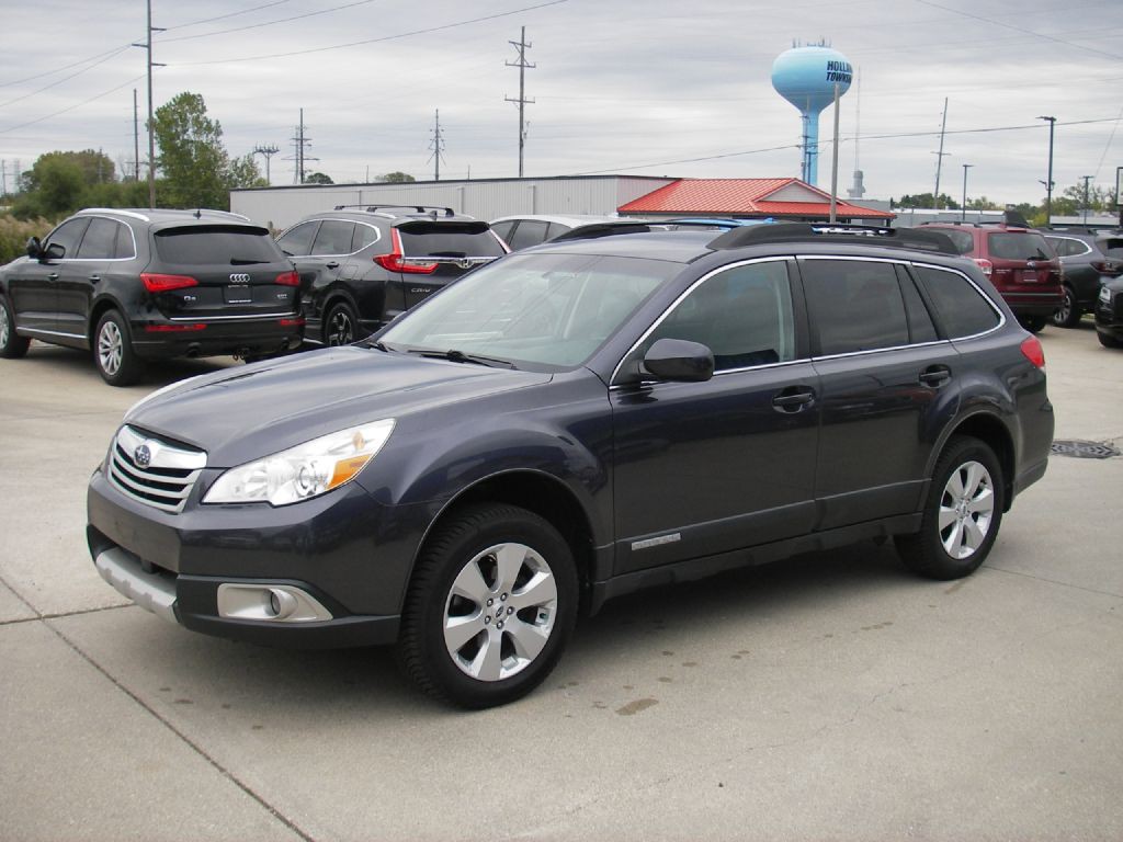 2012 Subaru Outback Image 11
