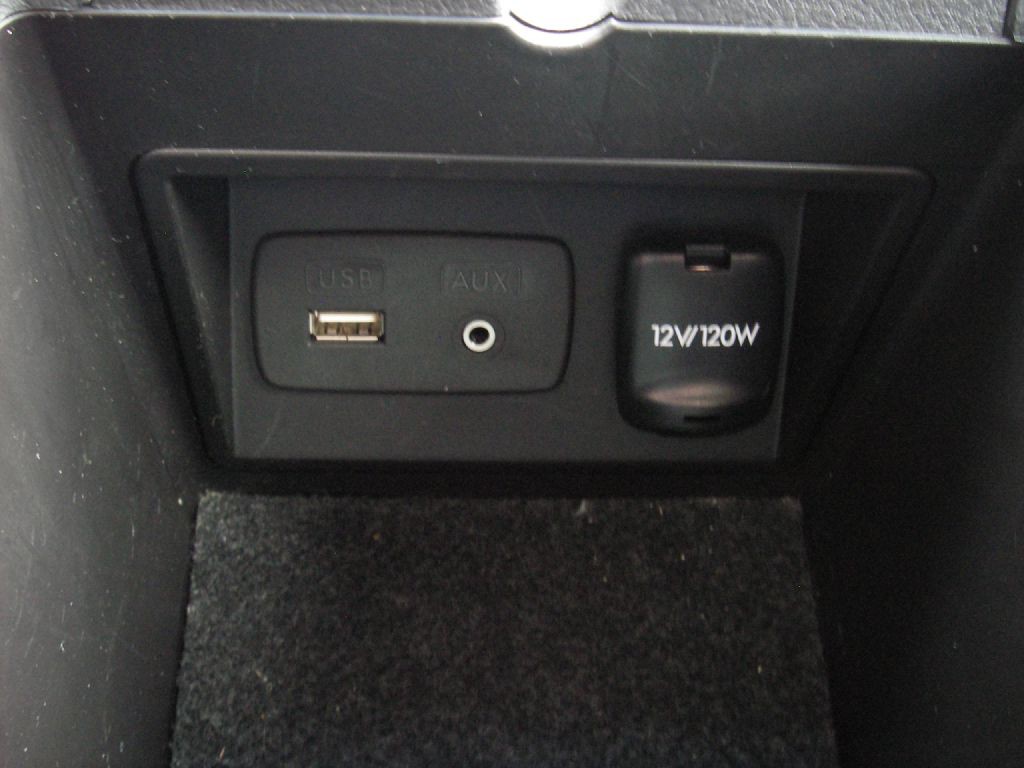 2012 Subaru Outback Image 26