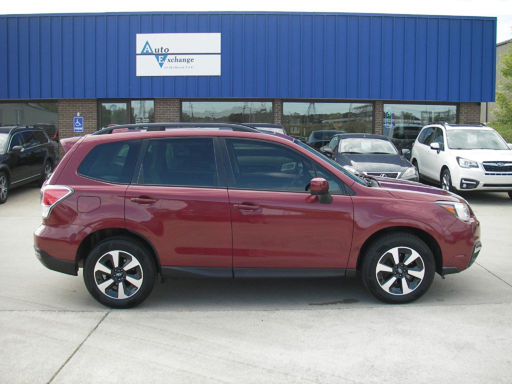 2017 Subaru Forester Image 4