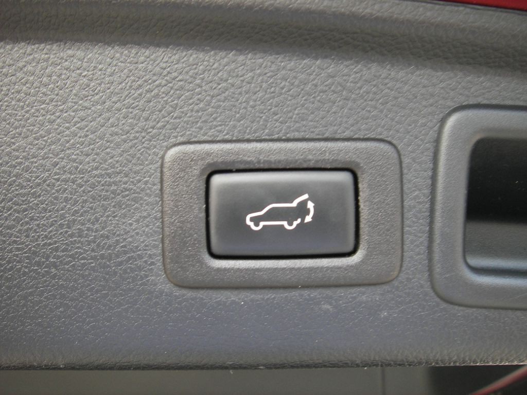 2017 Subaru Forester Image 30