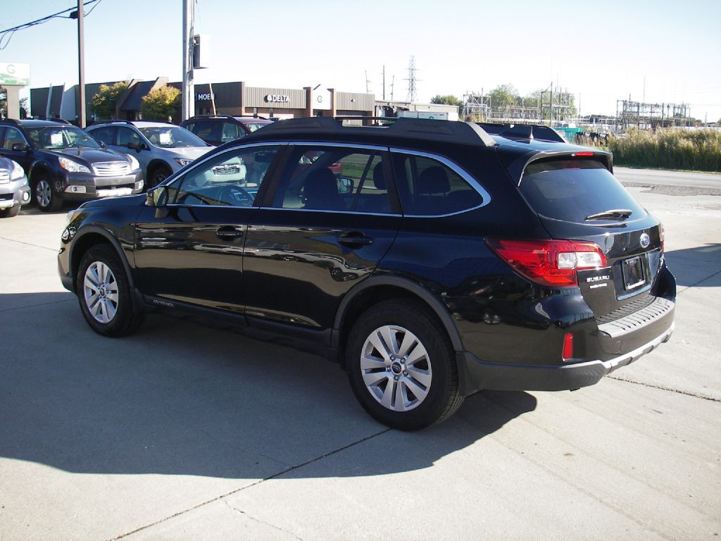 2017 Subaru Outback Image 9