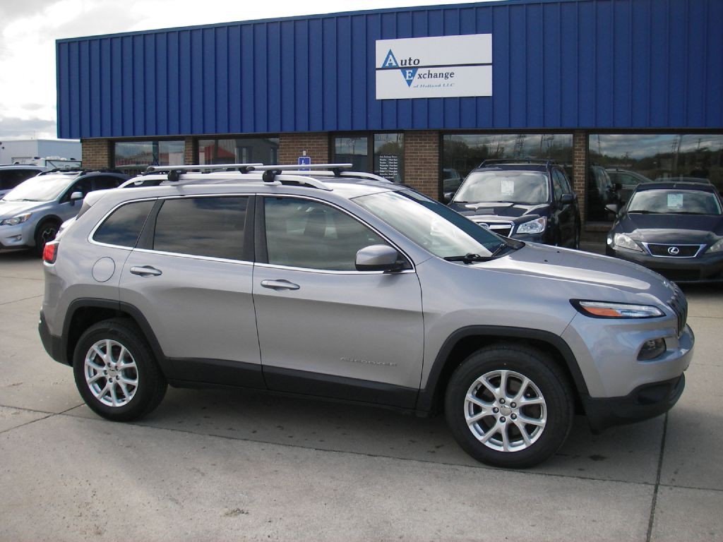 2014 Jeep Cherokee Image 2