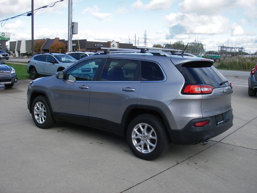 2014 Jeep Cherokee Image 8