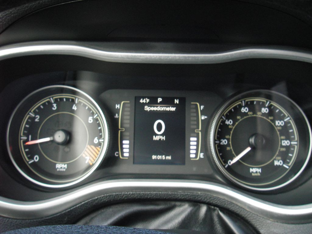 2014 Jeep Cherokee Image 14