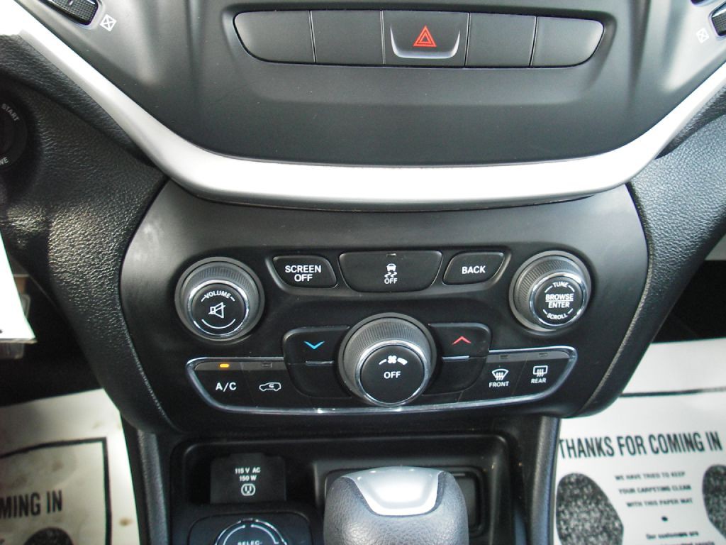 2014 Jeep Cherokee Image 19