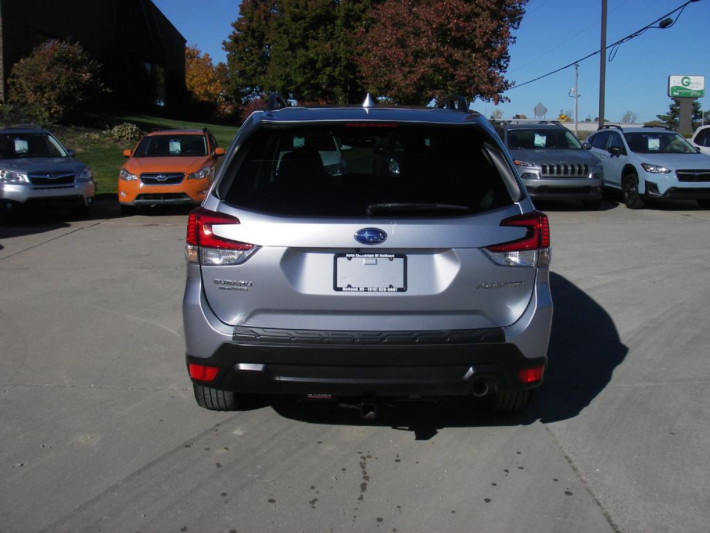 2021 Subaru Forester Image 7