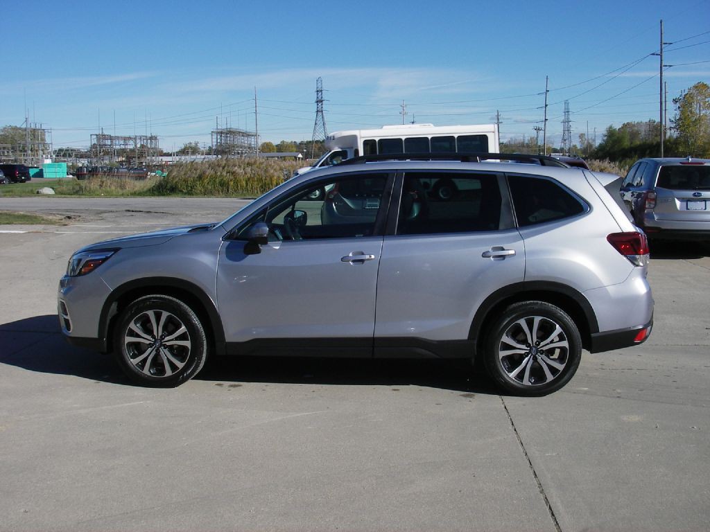 2021 Subaru Forester Image 10