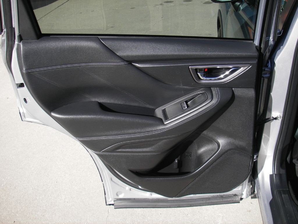 2021 Subaru Forester Image 27