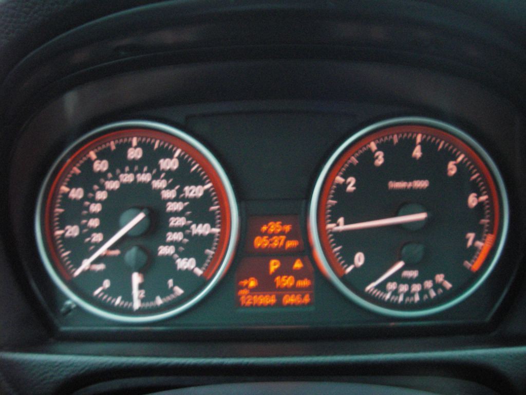 2010 BMW 3 Series Image 16