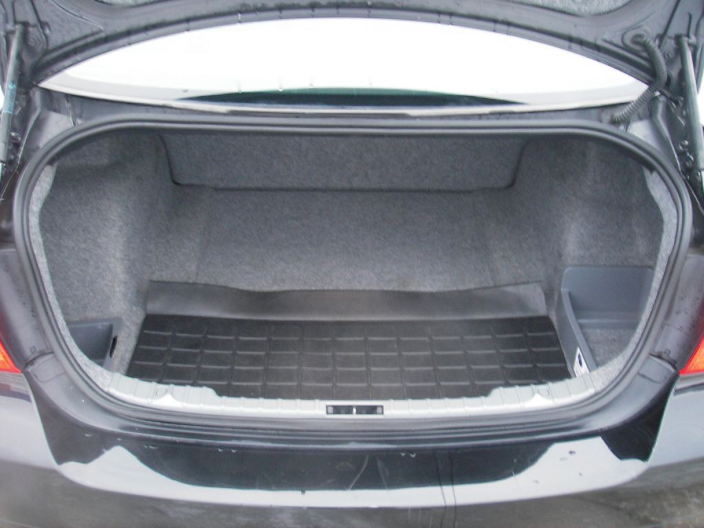 2010 BMW 3 Series Image 26