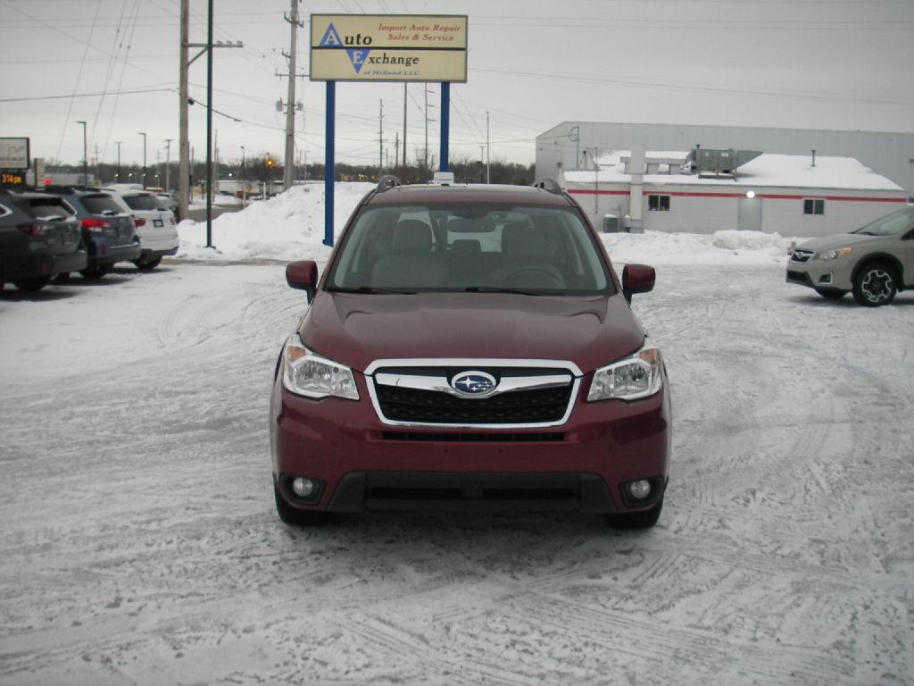 2015 Subaru Forester Image 12