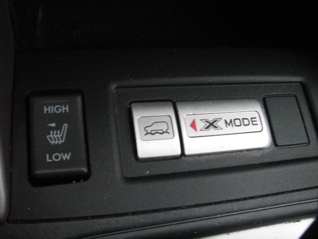 2015 Subaru Forester Image 25