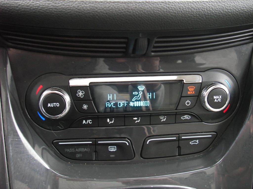 2014 Ford Escape Image 24