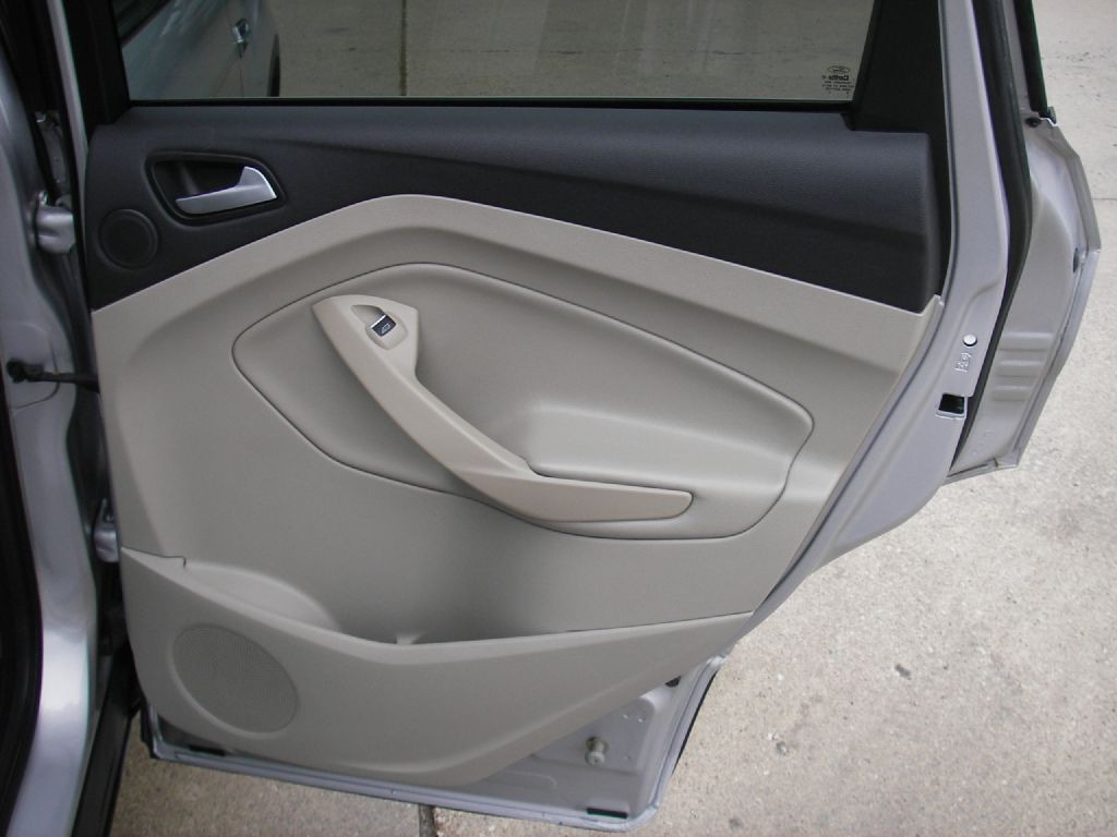 2014 Ford Escape Image 32