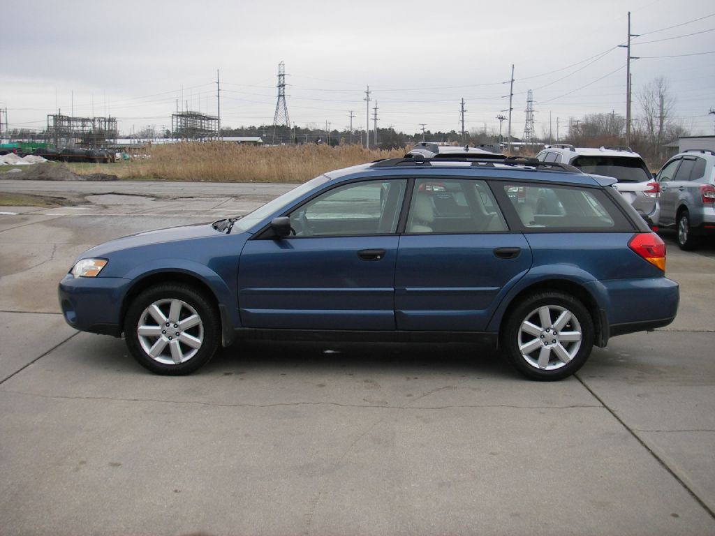 2007 Subaru Outback Image 10