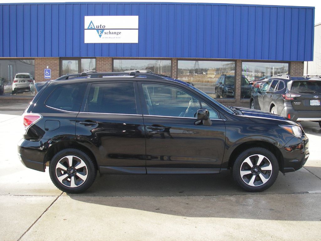 2017 Subaru Forester Image 4