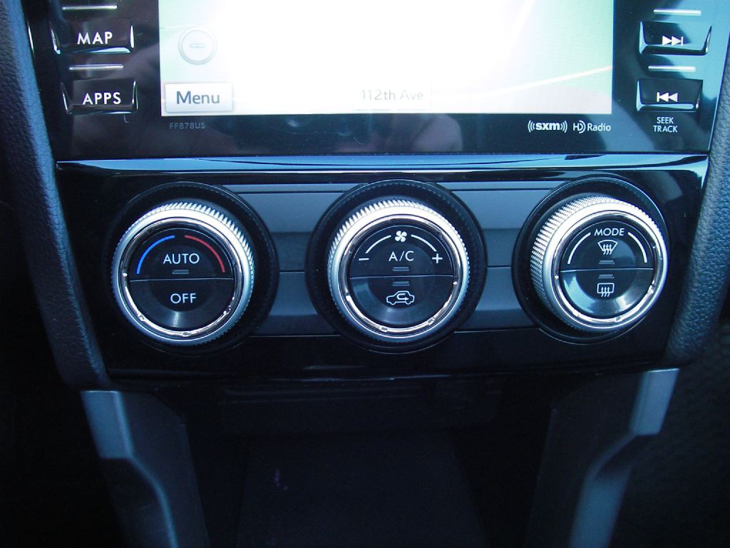 2017 Subaru Forester Image 24