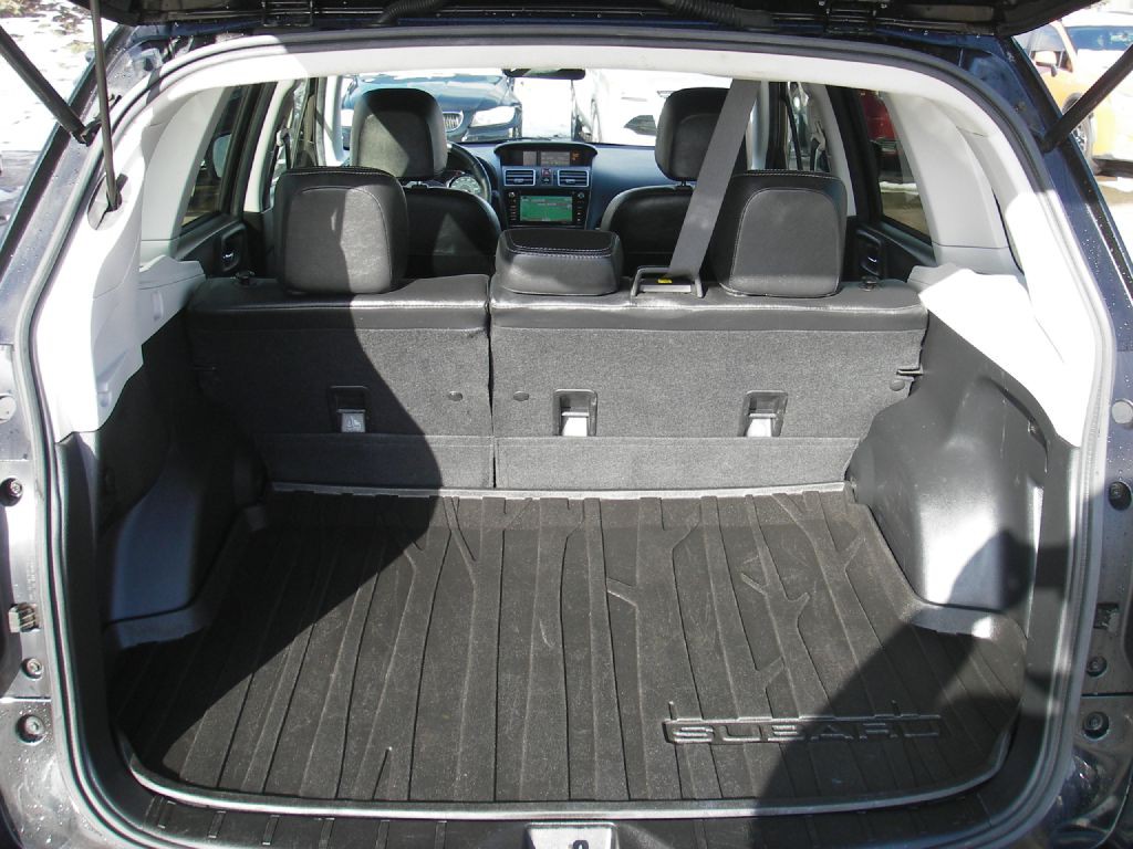 2017 Subaru Forester Image 30