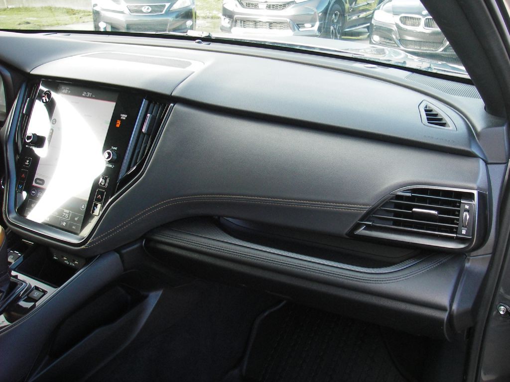 2022 Subaru Outback Image 32