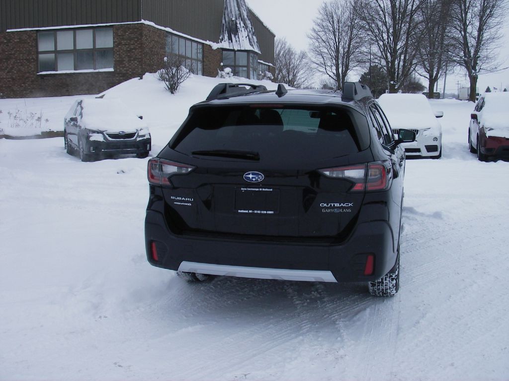 2022 Subaru Outback Image 6