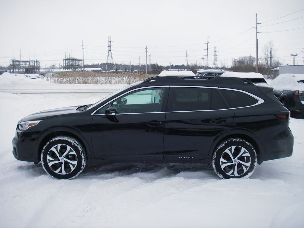 2022 Subaru Outback Image 10