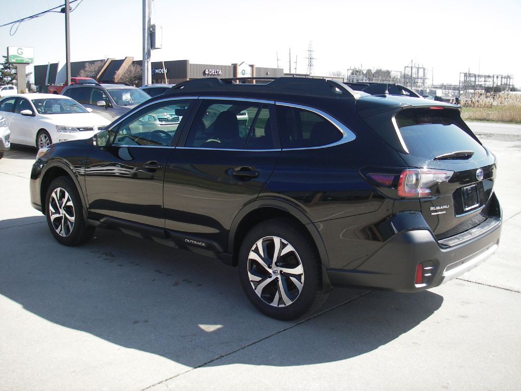 2022 Subaru Outback Image 9