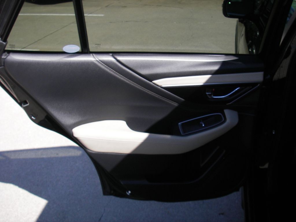 2022 Subaru Outback Image 25