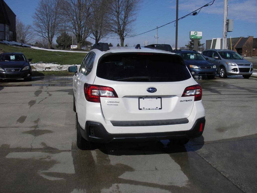 2019 Subaru Outback Image 8