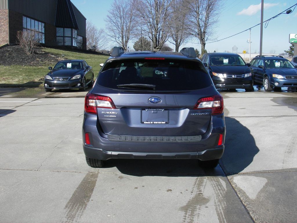 2015 Subaru Outback Image 6