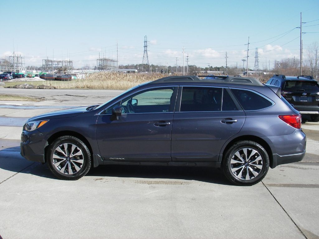2015 Subaru Outback Image 9
