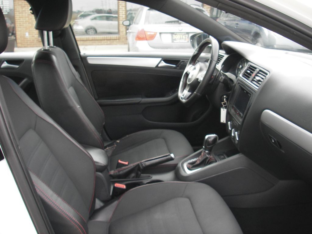 2014 Volkswagen Jetta Image 29